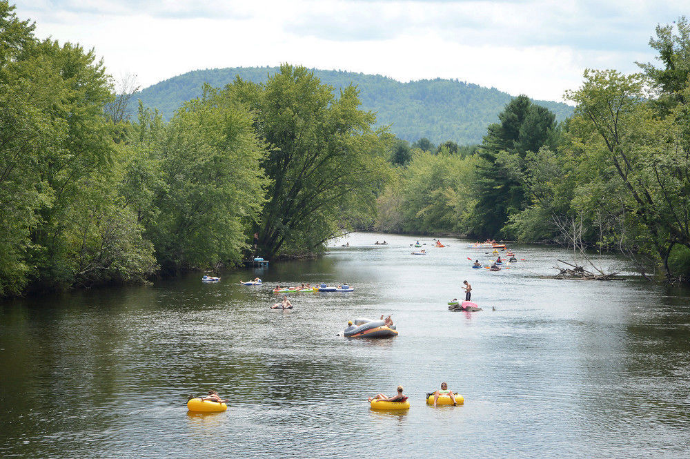 Lake George Escape - Campground Warrensburg Dış mekan fotoğraf