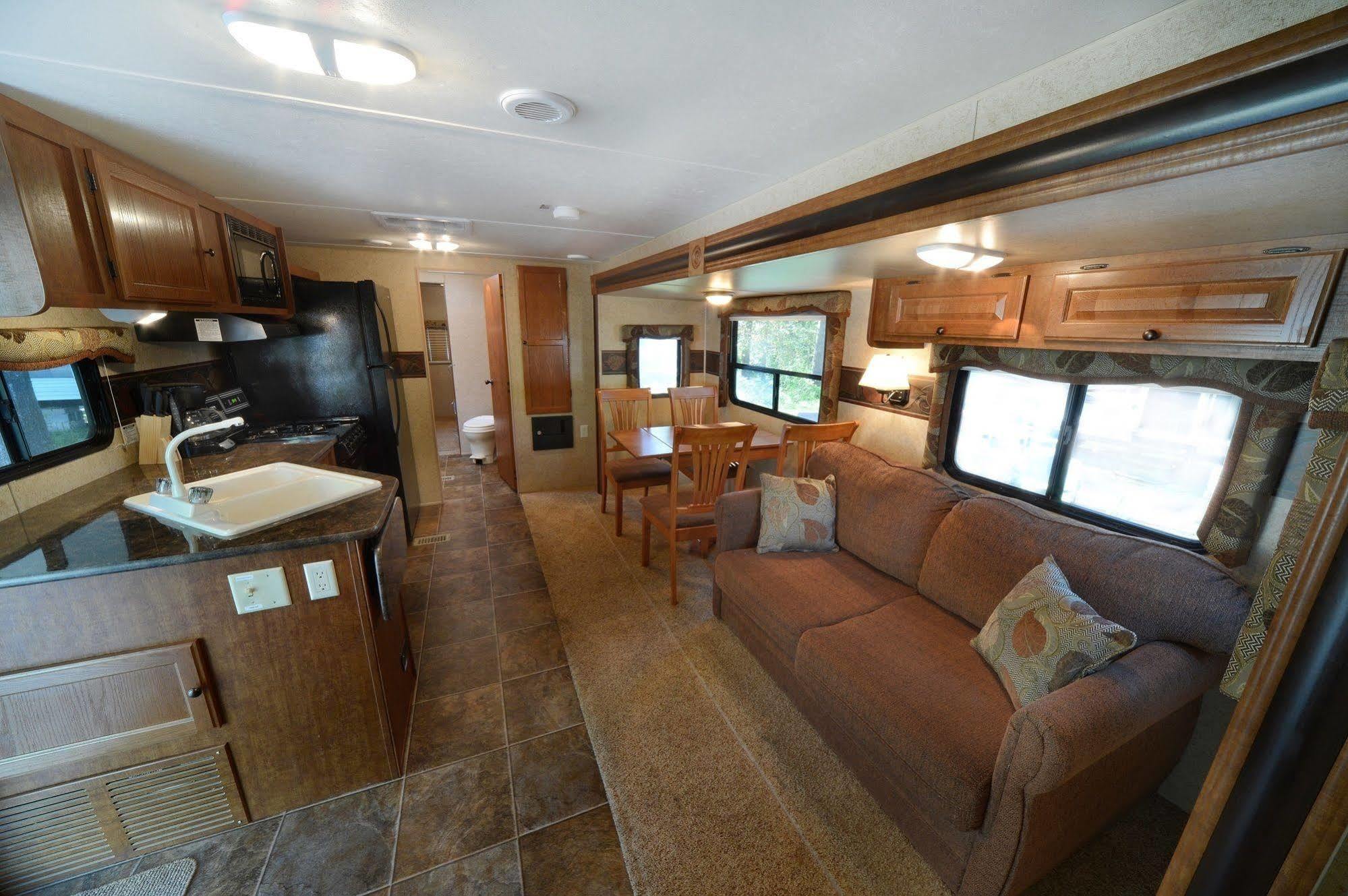 Lake George Escape - Campground Warrensburg Dış mekan fotoğraf