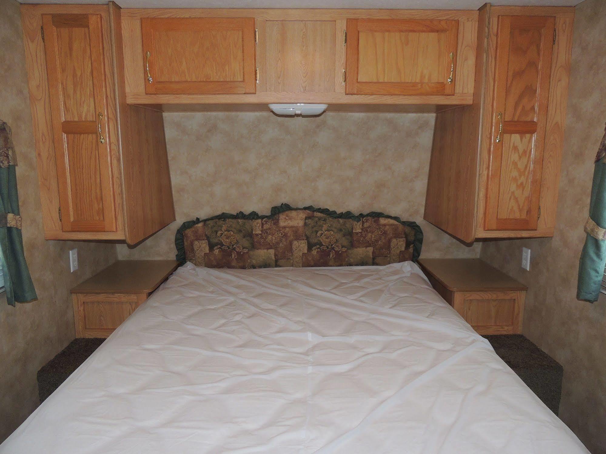 Lake George Escape - Campground Warrensburg Dış mekan fotoğraf